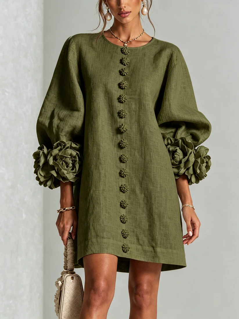 Lolita — Robe Courte à Boutons & Manchettes Fleuries 2